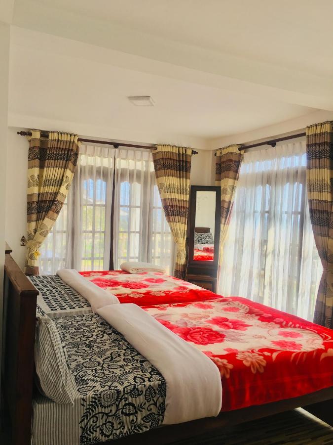 Travellers Nest Inn Нувара-Элия Экстерьер фото